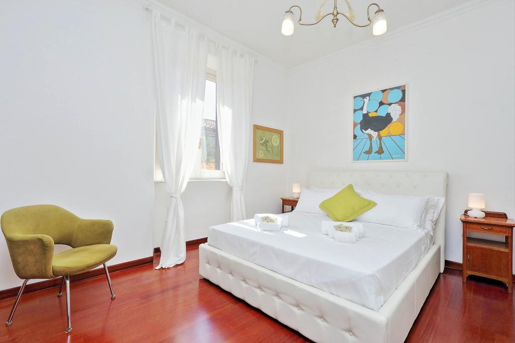 Monti Colors Apartment Rome Bagian luar foto